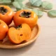 10 Manfaat Buah Kesemek untuk Wanita dan Kandungan Gizinya